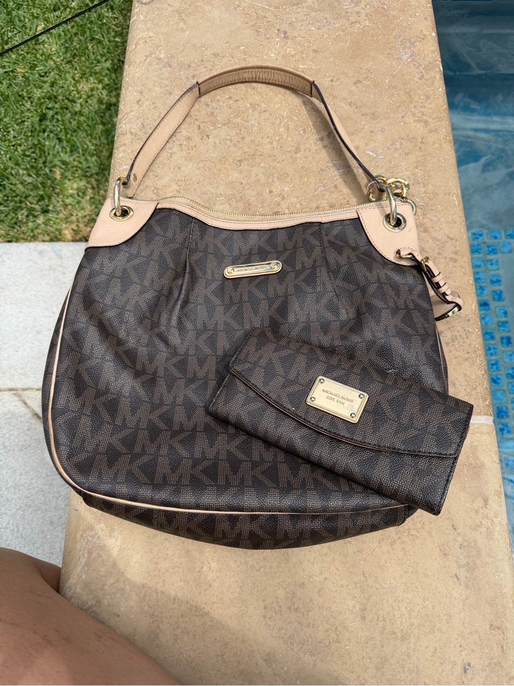 Michael Kors Brown Logo Monogram Crossbody with Tan Trim - Picture 2 of 5